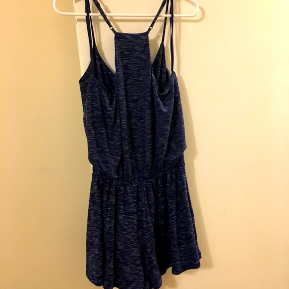 Romper Women’s Medium Gap Brand EUC - Picture 2 of 2